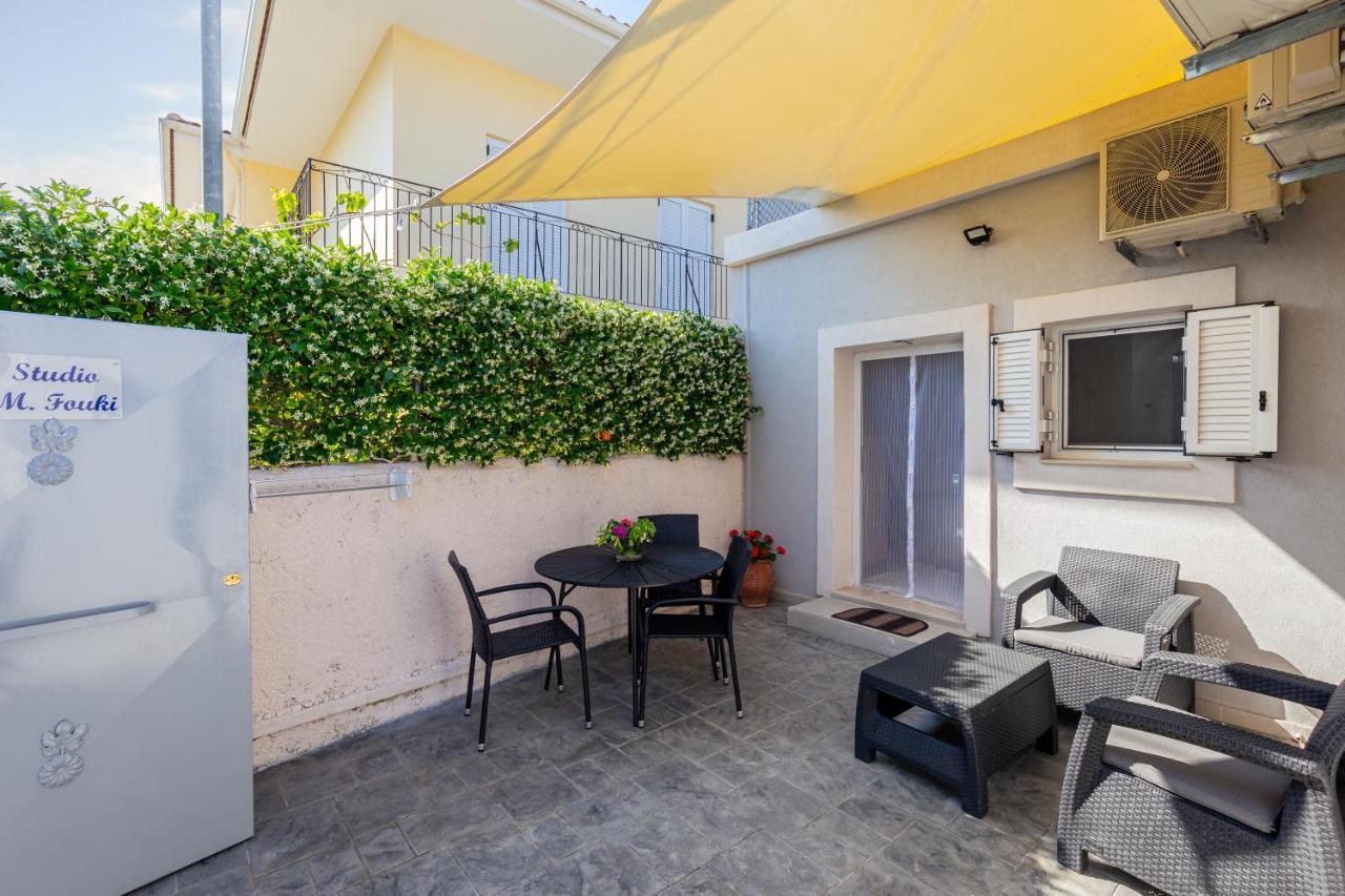 Fouki Apartments Ipsos Beach Exterior foto