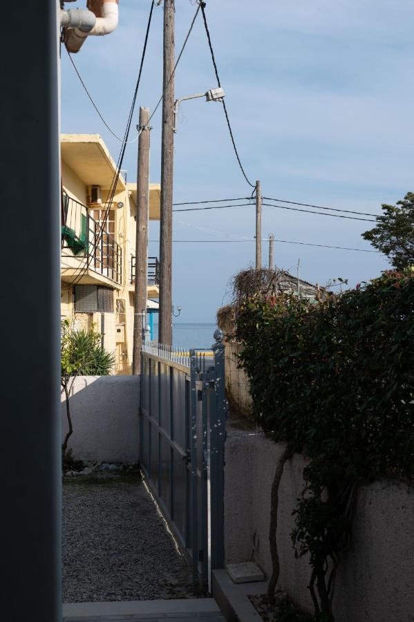 Fouki Apartments Ipsos Beach Exterior foto